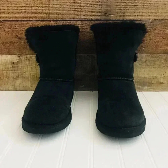 Ugg Bailey Button Boots - Picture 4 of 8